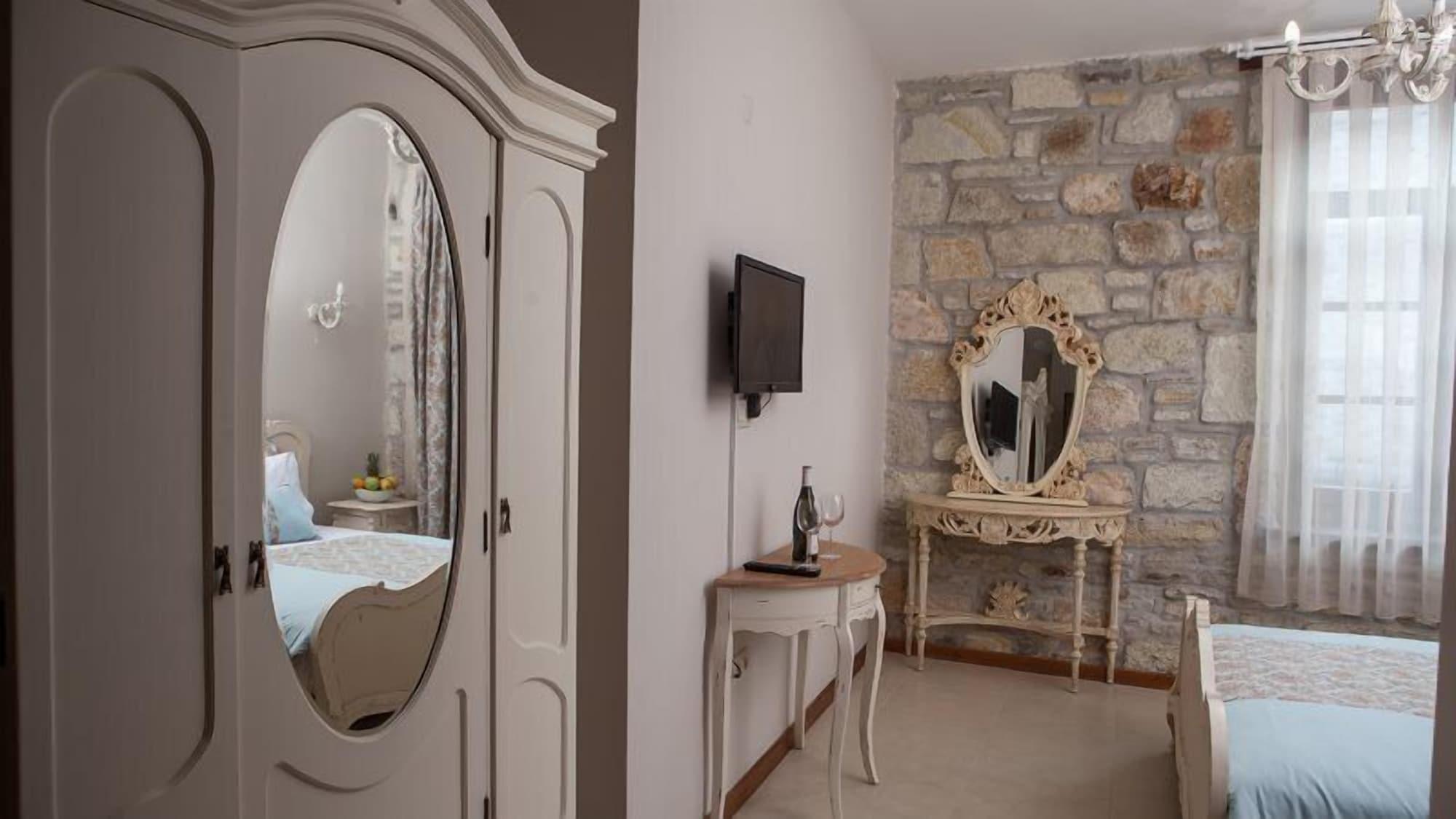 Otel La Petra İzmir