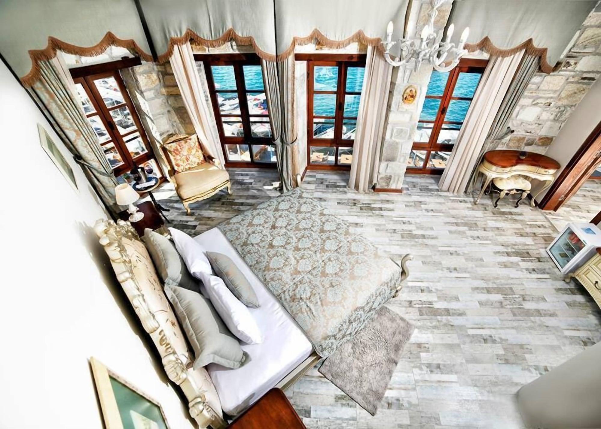 Otel La Petra