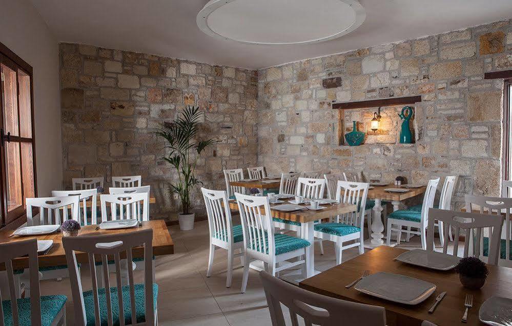 La Petra Otel 3*